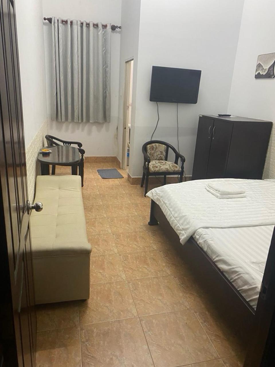 Khach San Khanh Du - Khanh Du Hotel Bien Hoa Εξωτερικό φωτογραφία