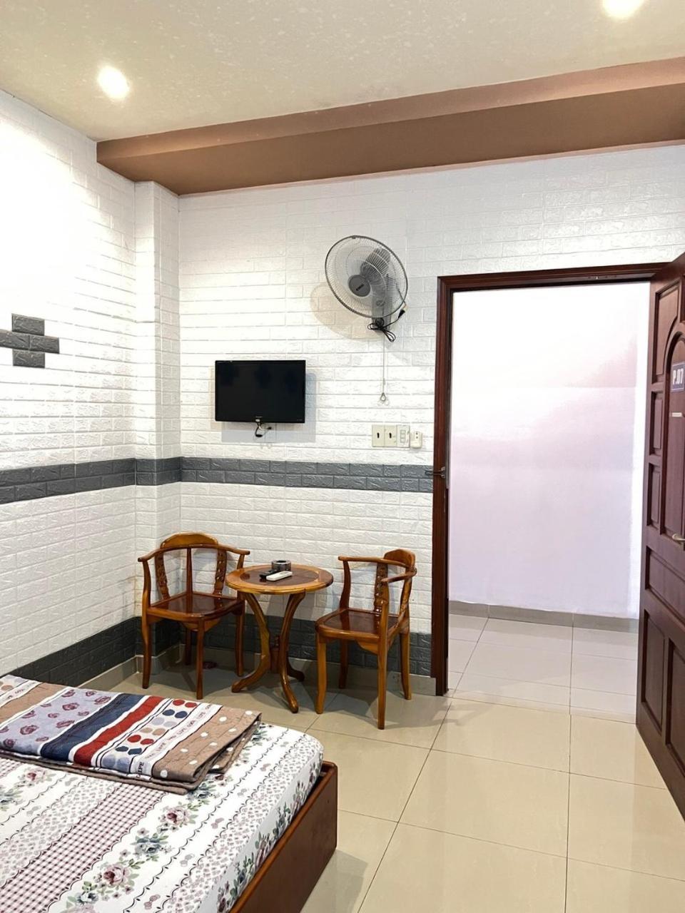 Khach San Khanh Du - Khanh Du Hotel Bien Hoa Εξωτερικό φωτογραφία